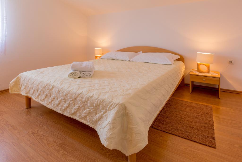 Apartments Marica Novi Vinodolski Luaran gambar
