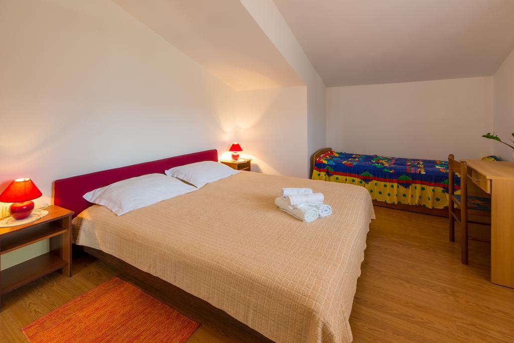 Apartments Marica Novi Vinodolski Luaran gambar