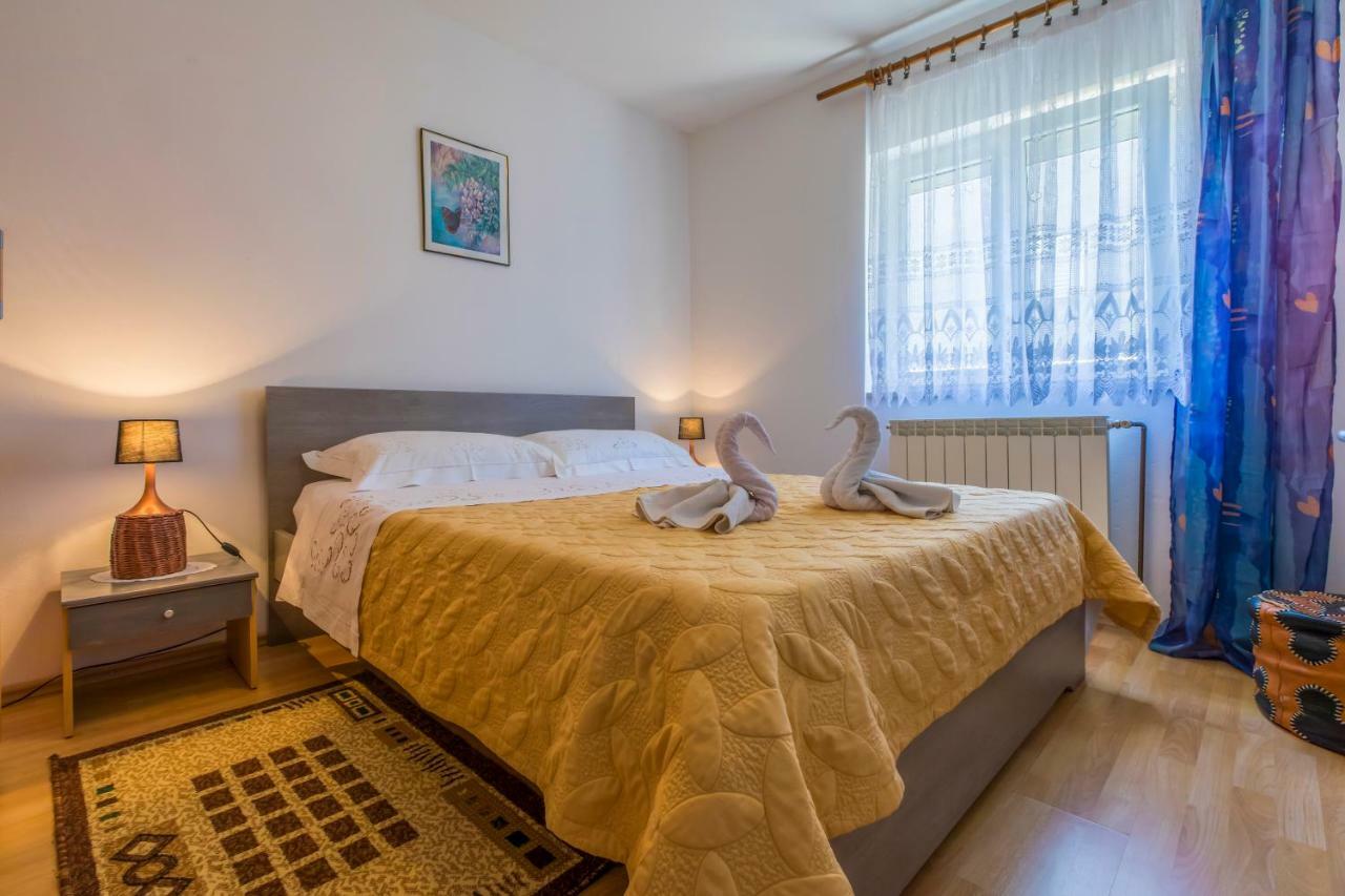 Apartments Marica Novi Vinodolski Luaran gambar